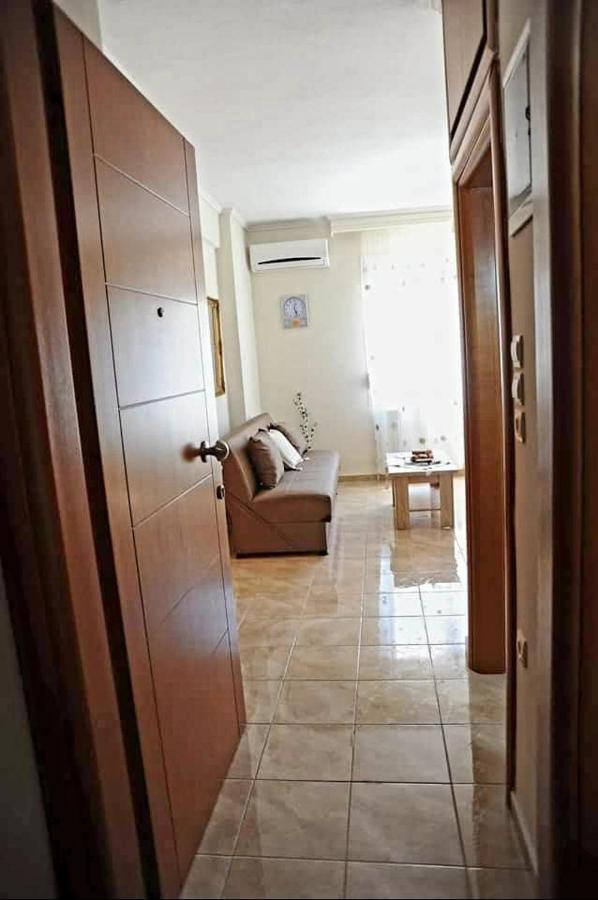 M&T Apartment Kavala Esterno foto