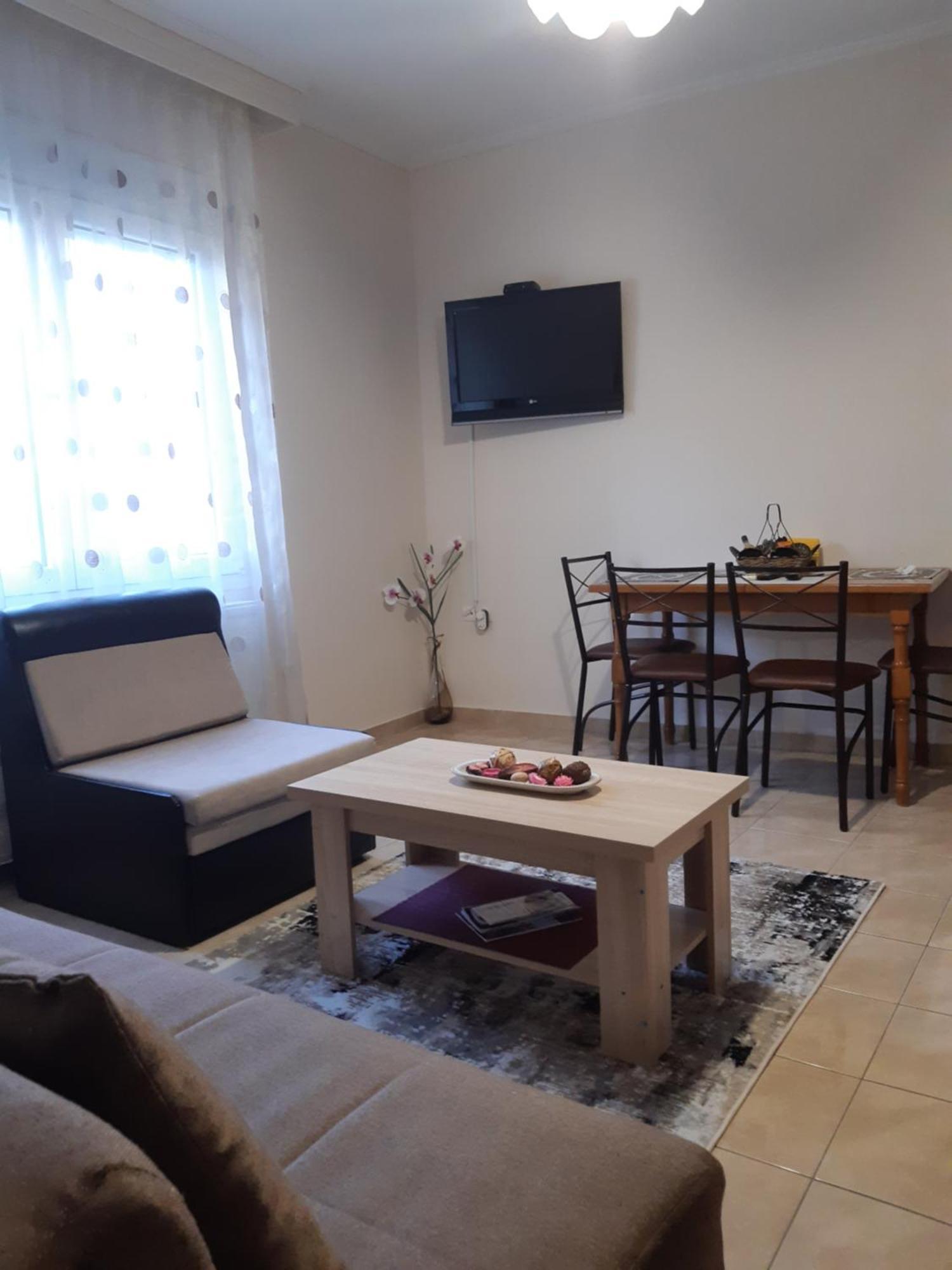 M&T Apartment Kavala Esterno foto